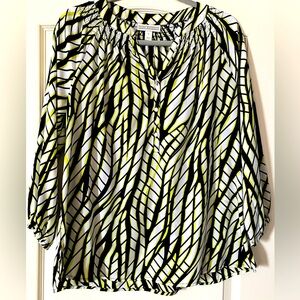 Dana Buchman Black & Lime Patterned Blouse Women’s Size Large